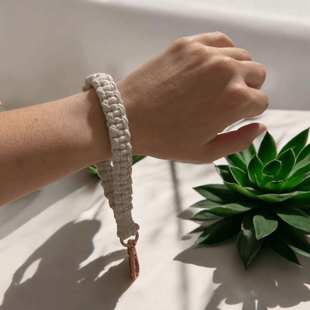 Macrame Wristlet | Assorted Colours