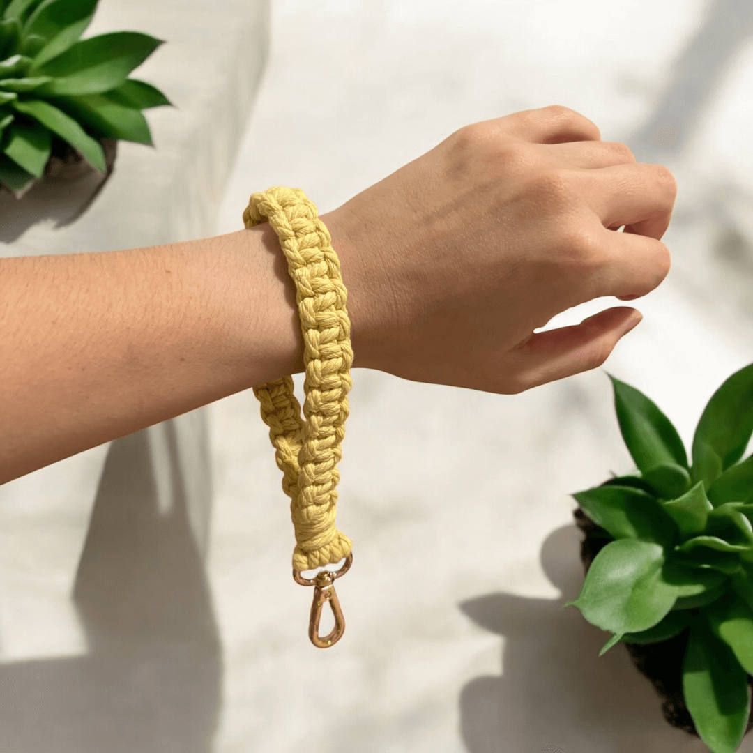 Macrame Wristlet | Assorted Colours