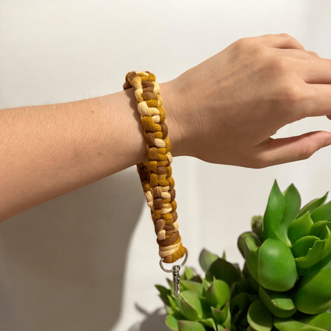 Macrame Wristlet | Assorted Colours