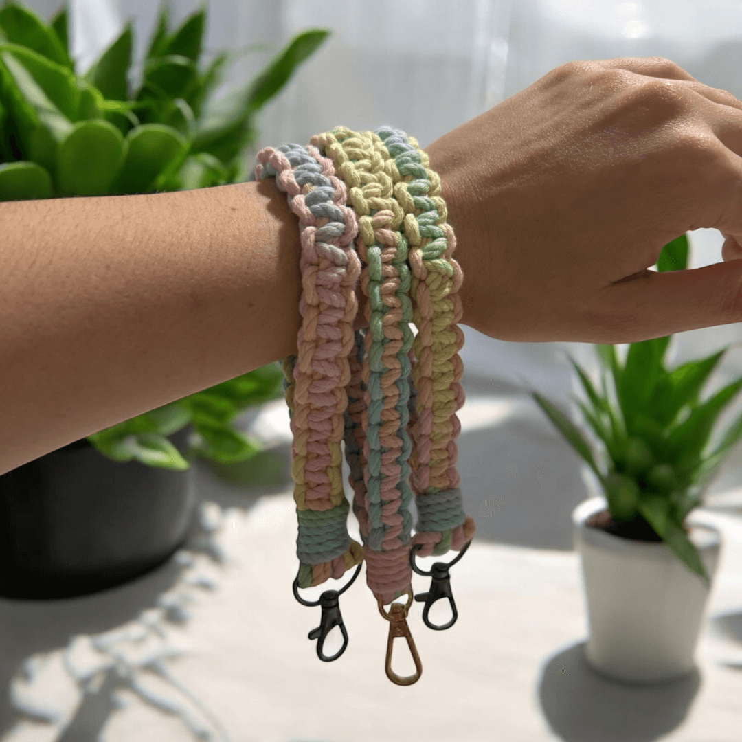 Macrame Wristlet | Assorted Colours