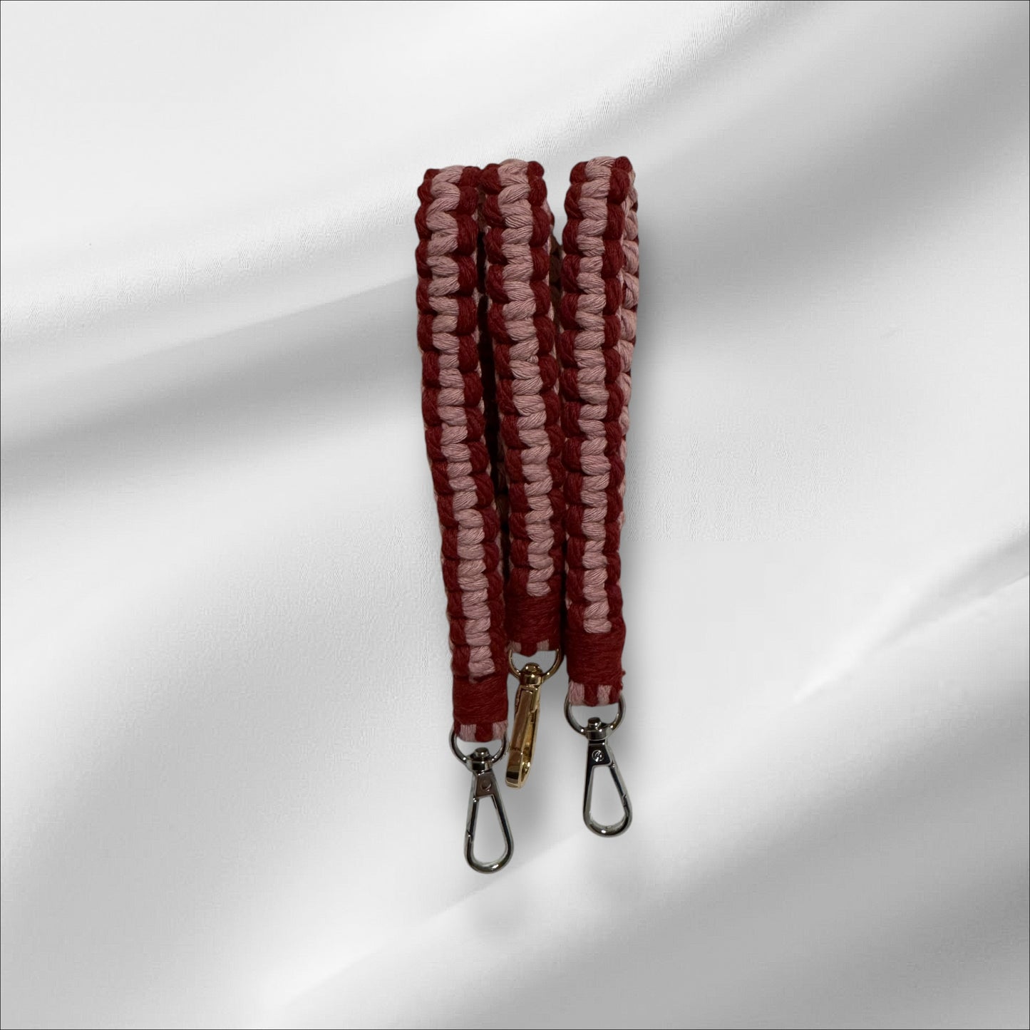 Red & Pink Macrame Wristlet ❤️🩷