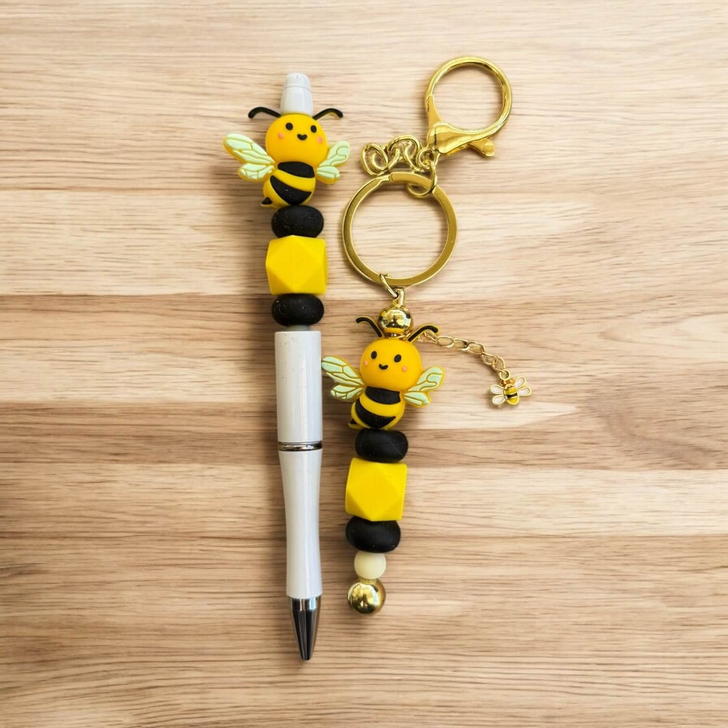 Lily's Bee Pen & Keyring Set