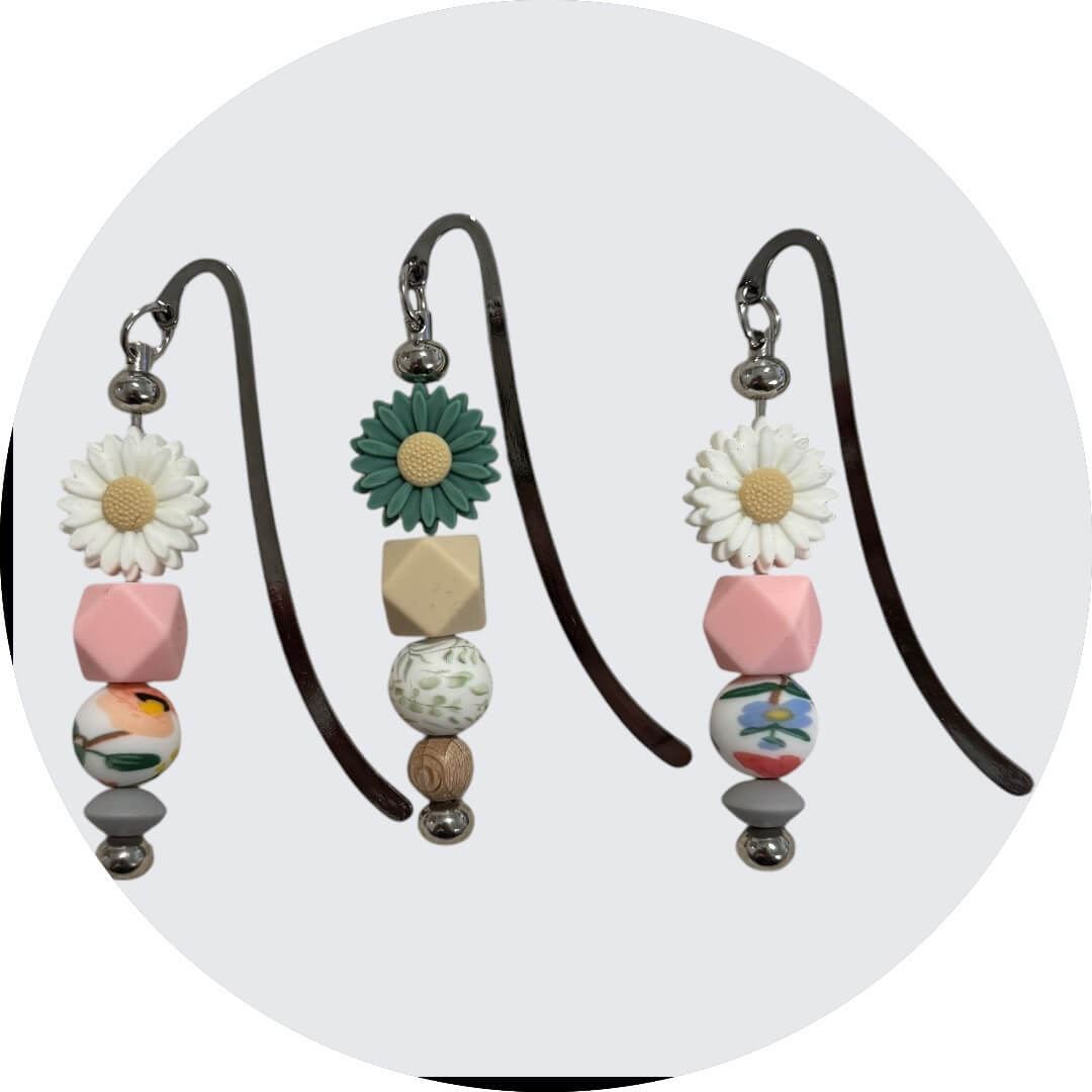 Flower Beaded Bookmarks | White + Green