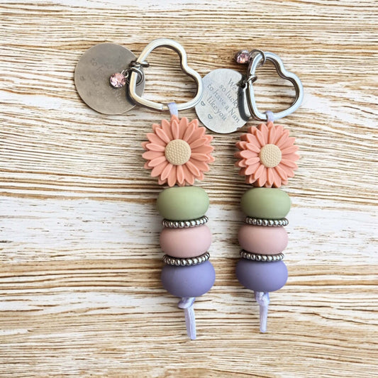 Nan Keyring | Flower