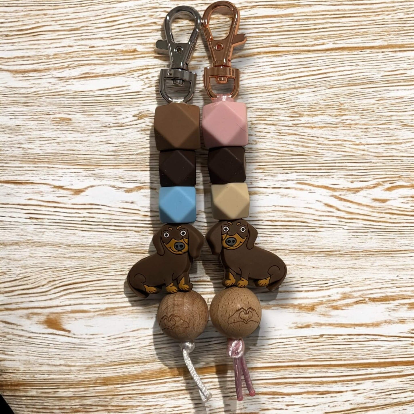 Dachshund Dog Keyring | Black or Brown